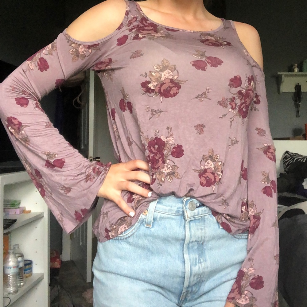 Bell Sleeve top